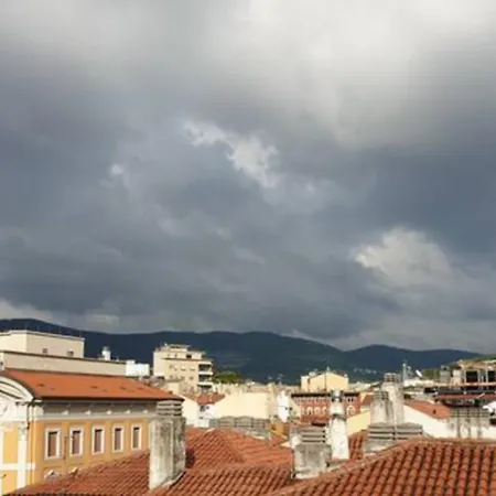 Apartment Sky Nido- Mansardato In Centro Storico *